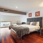 Plaça Catalunya Breathtaking 3bedroom Duplex with balcony