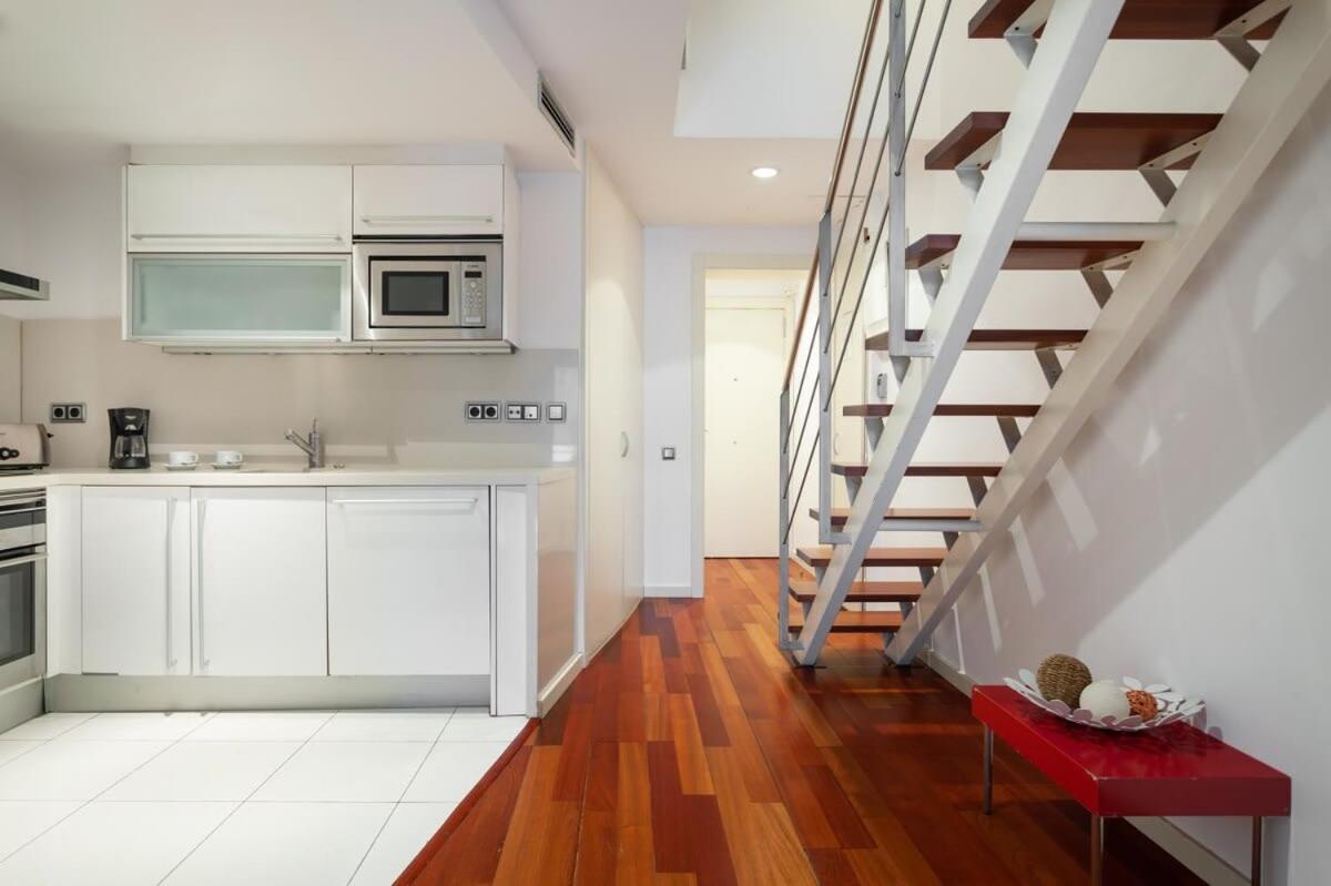 Appartement Plaça Catalunya Breathtaking 3bedroom Duplex With Balcony